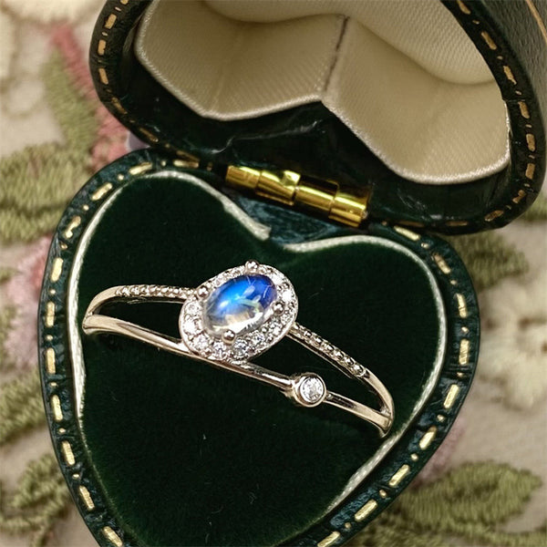 Women's Design Ring Parallel Space-time Moonstone