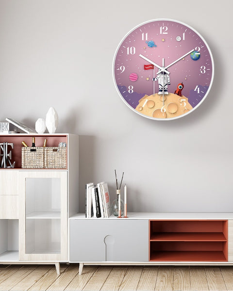 Astronaut Space Wall Clock Modern Minimalist Furnishings